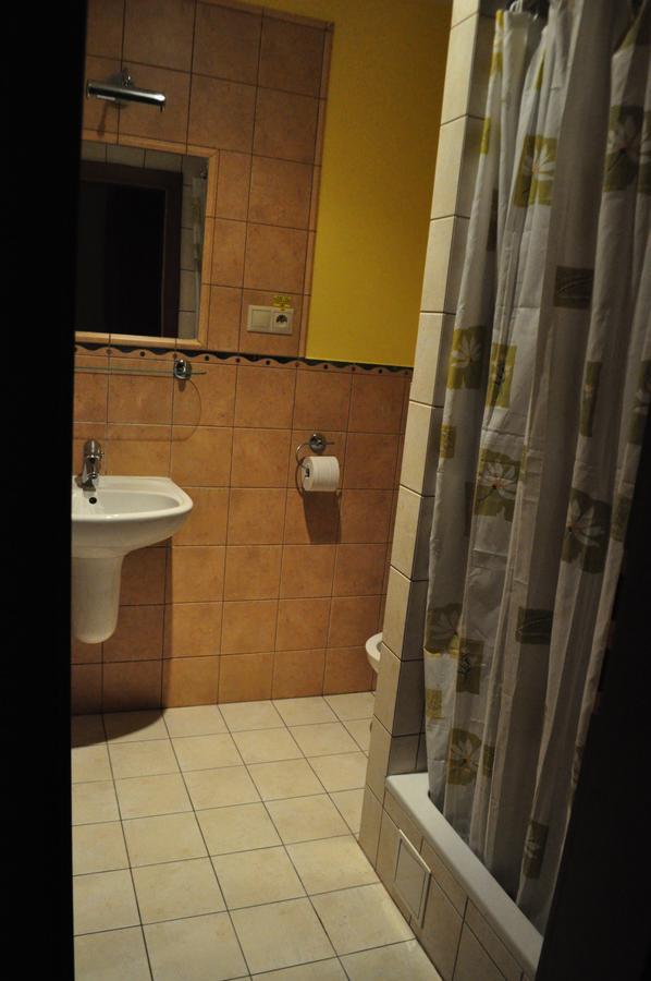 Hotel Mladost Lipany Εξωτερικό φωτογραφία