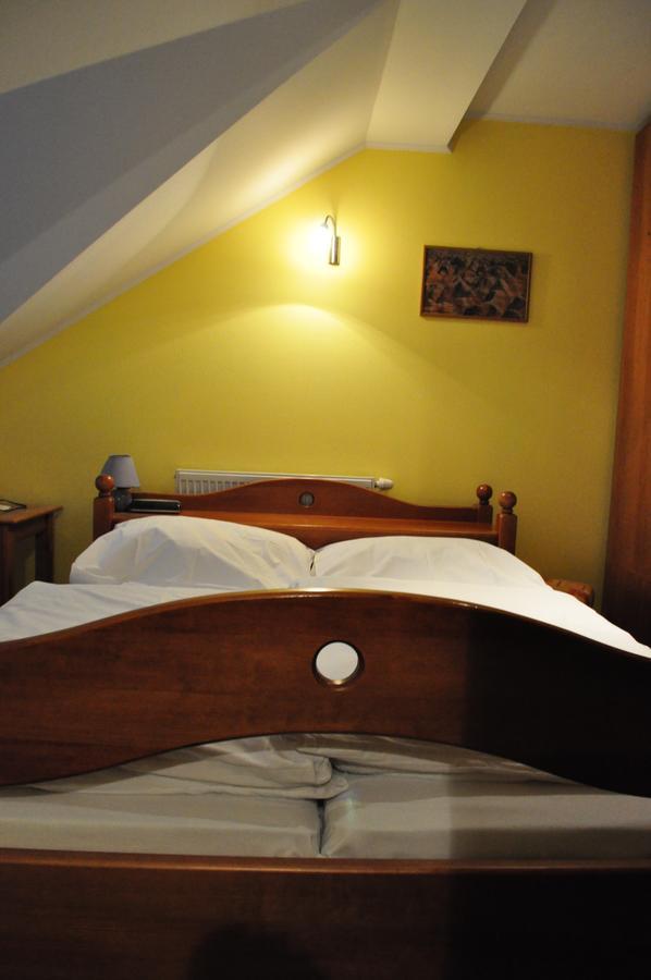 Hotel Mladost Lipany Εξωτερικό φωτογραφία