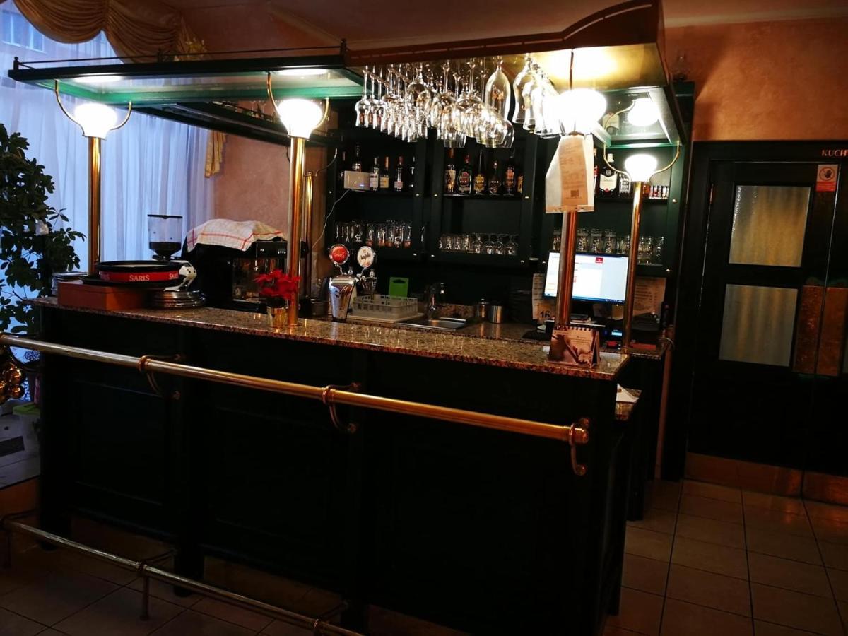 Hotel Mladost Lipany Εξωτερικό φωτογραφία